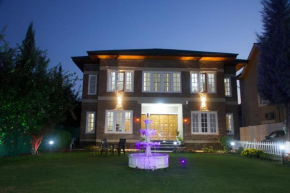 Gulberg Cottage by Stay Pattern